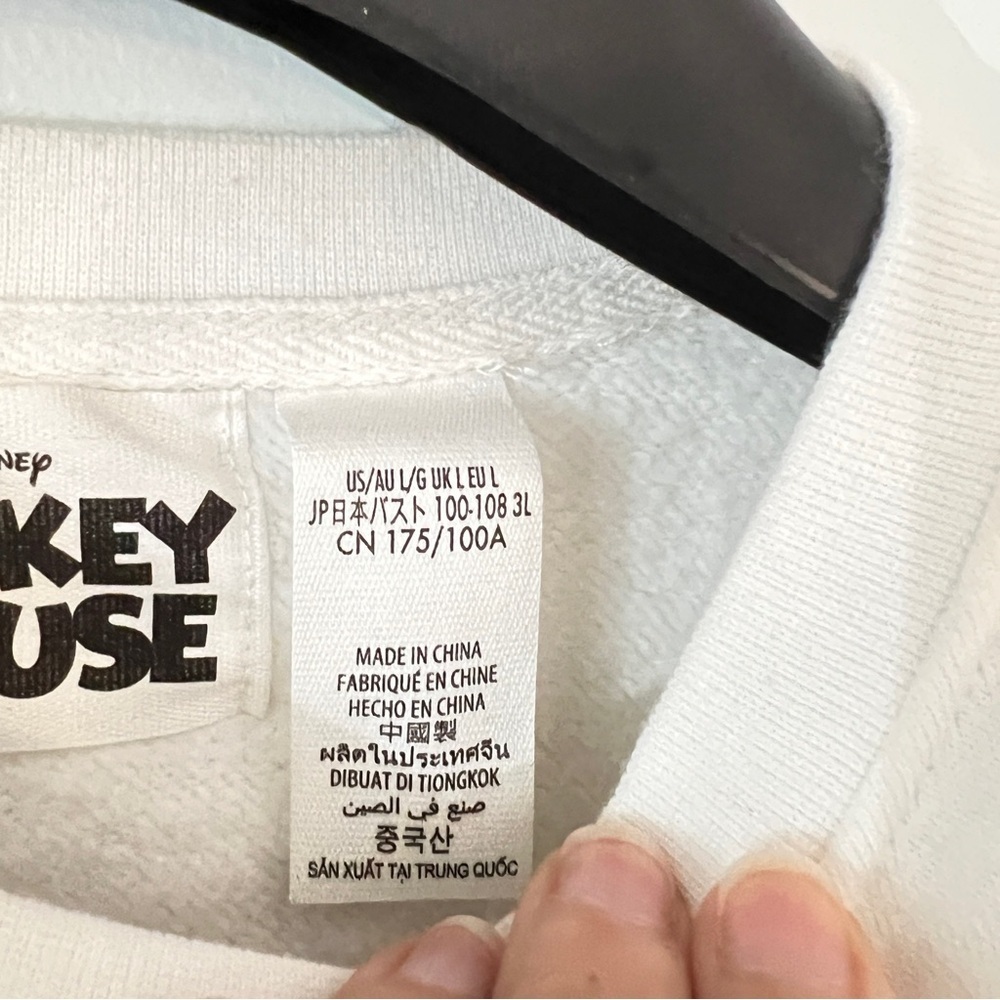Disney White Crew Neck Sweater Hi-Lo Hem Mickey Mouse Graphic - Picture 8 of 11